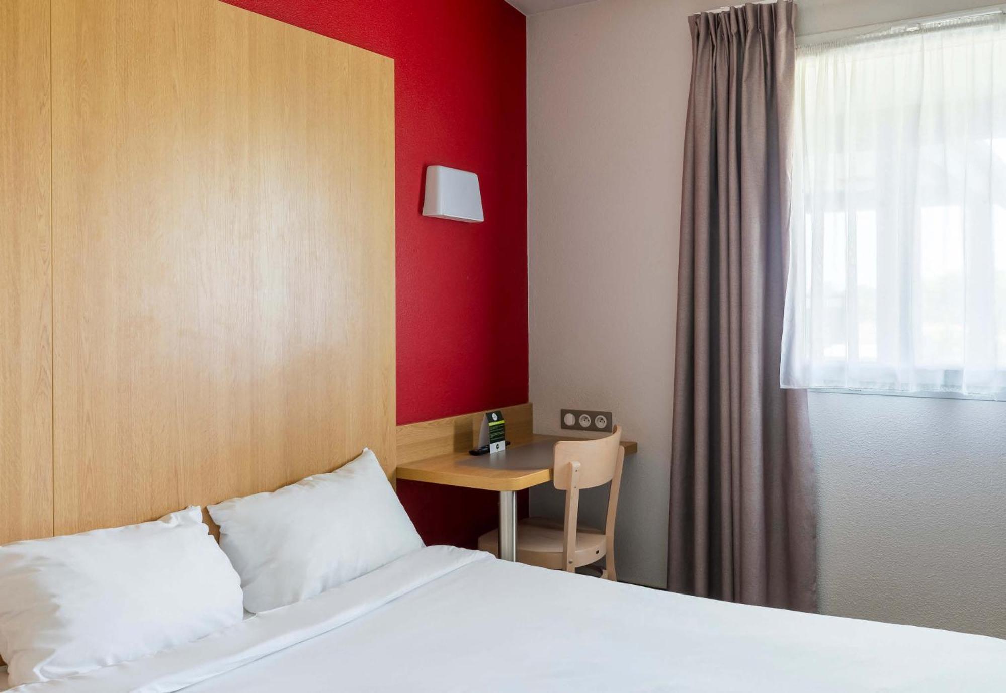B&B Hotel Troyes Barberey Екстериор снимка