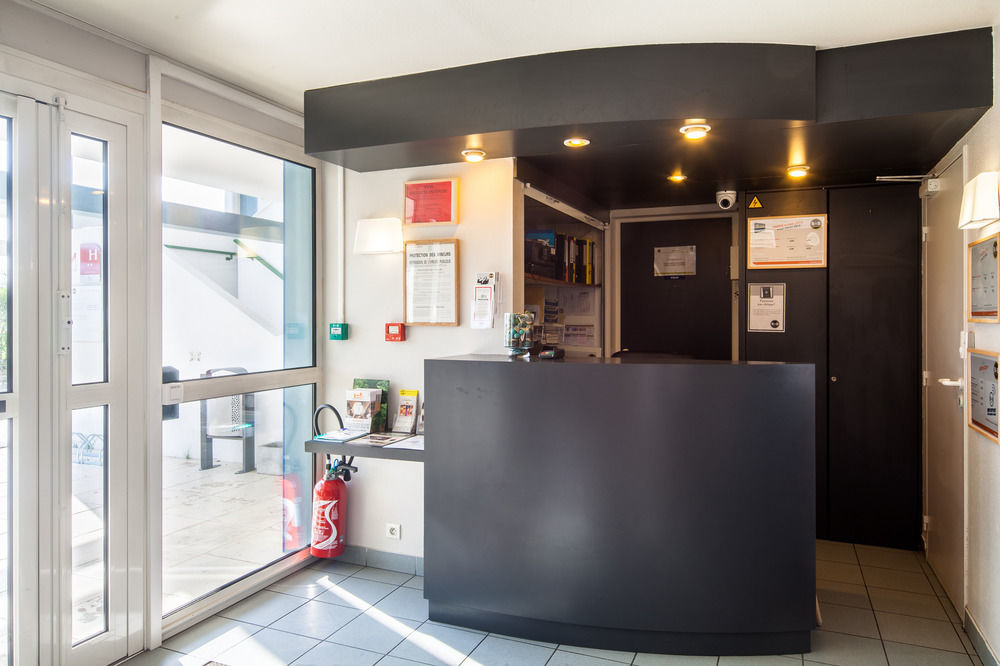 B&B Hotel Troyes Barberey Екстериор снимка