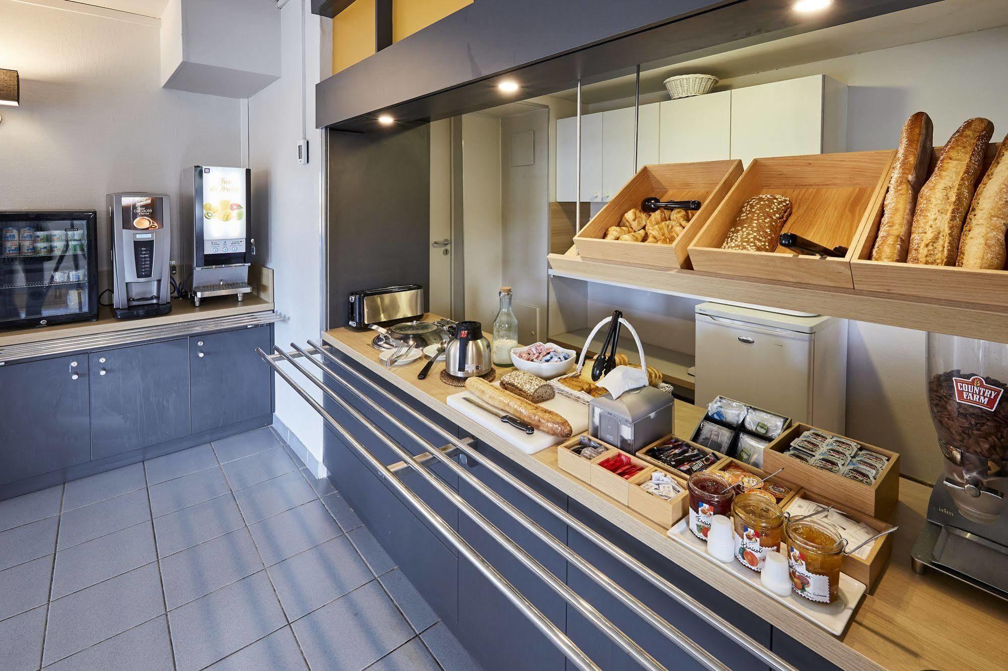 B&B Hotel Troyes Barberey Екстериор снимка