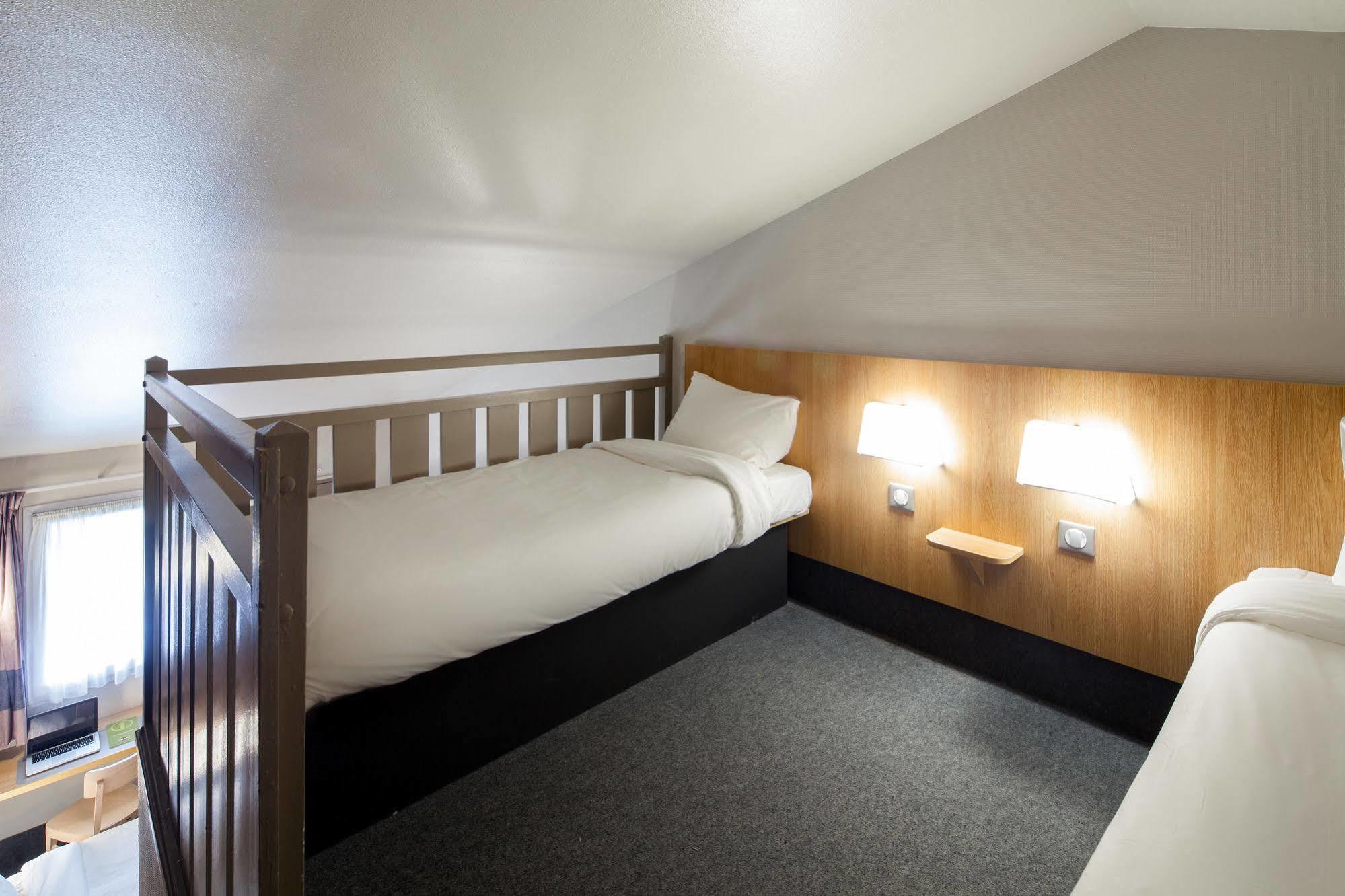 B&B Hotel Troyes Barberey Екстериор снимка