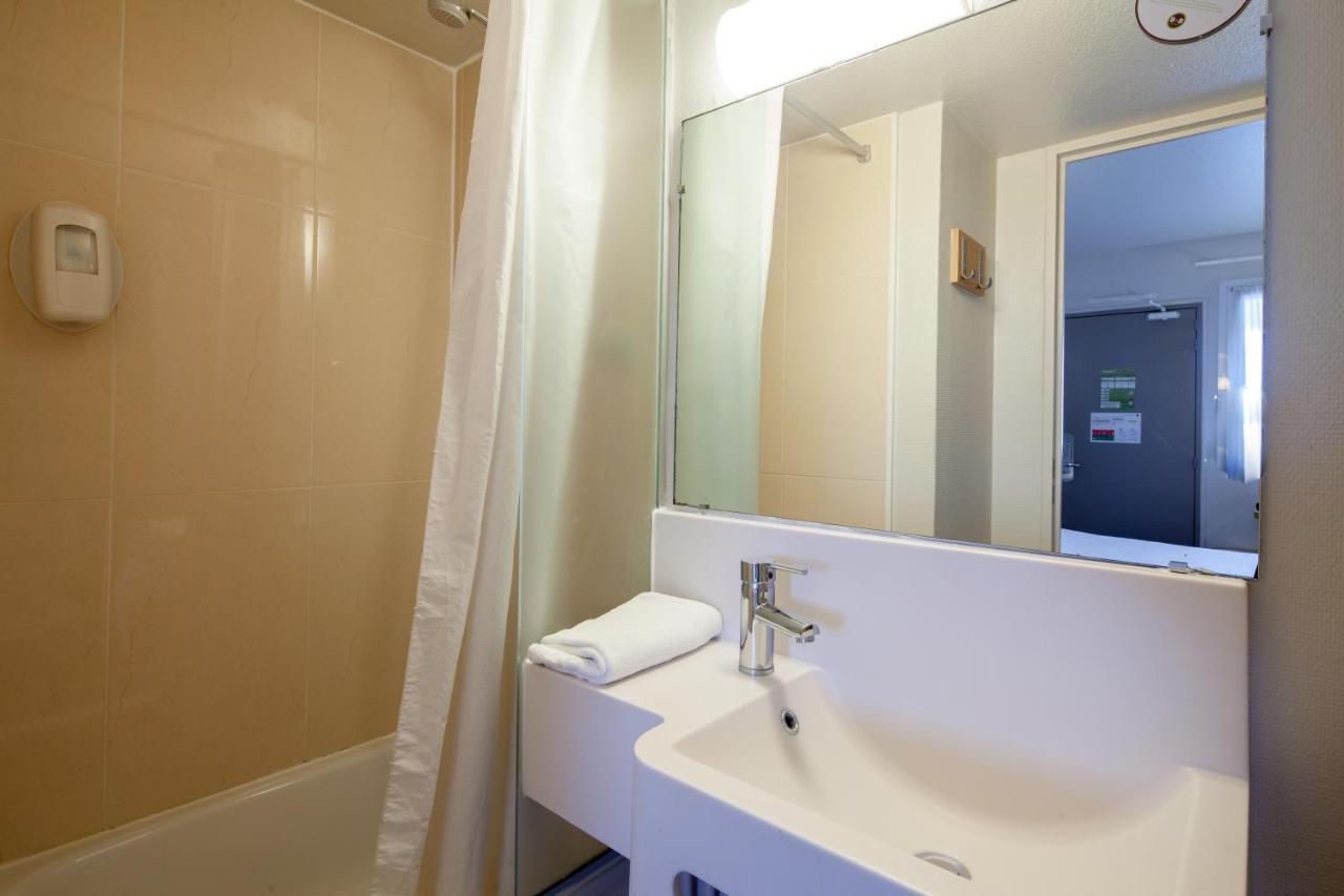 B&B Hotel Troyes Barberey Екстериор снимка